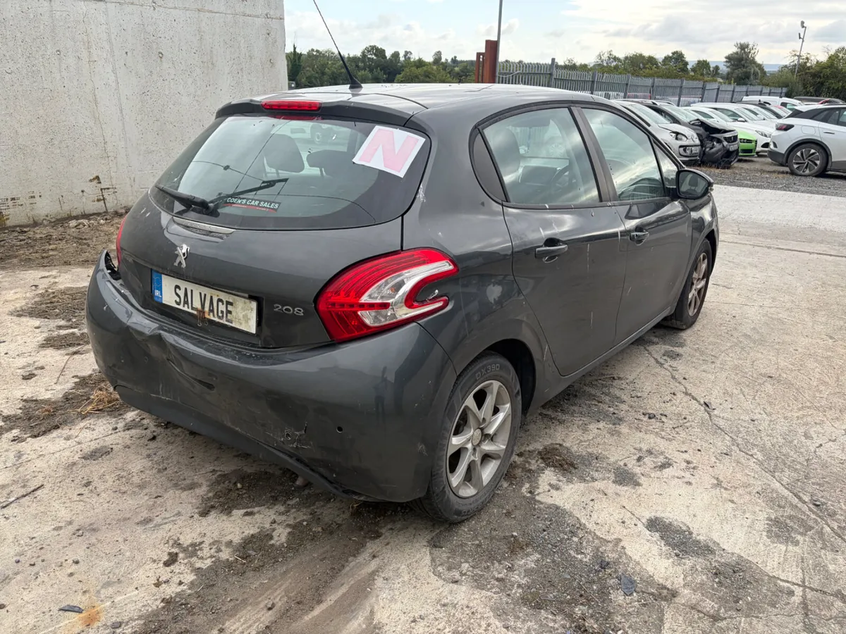 2015 Peugeot 208 - Image 3