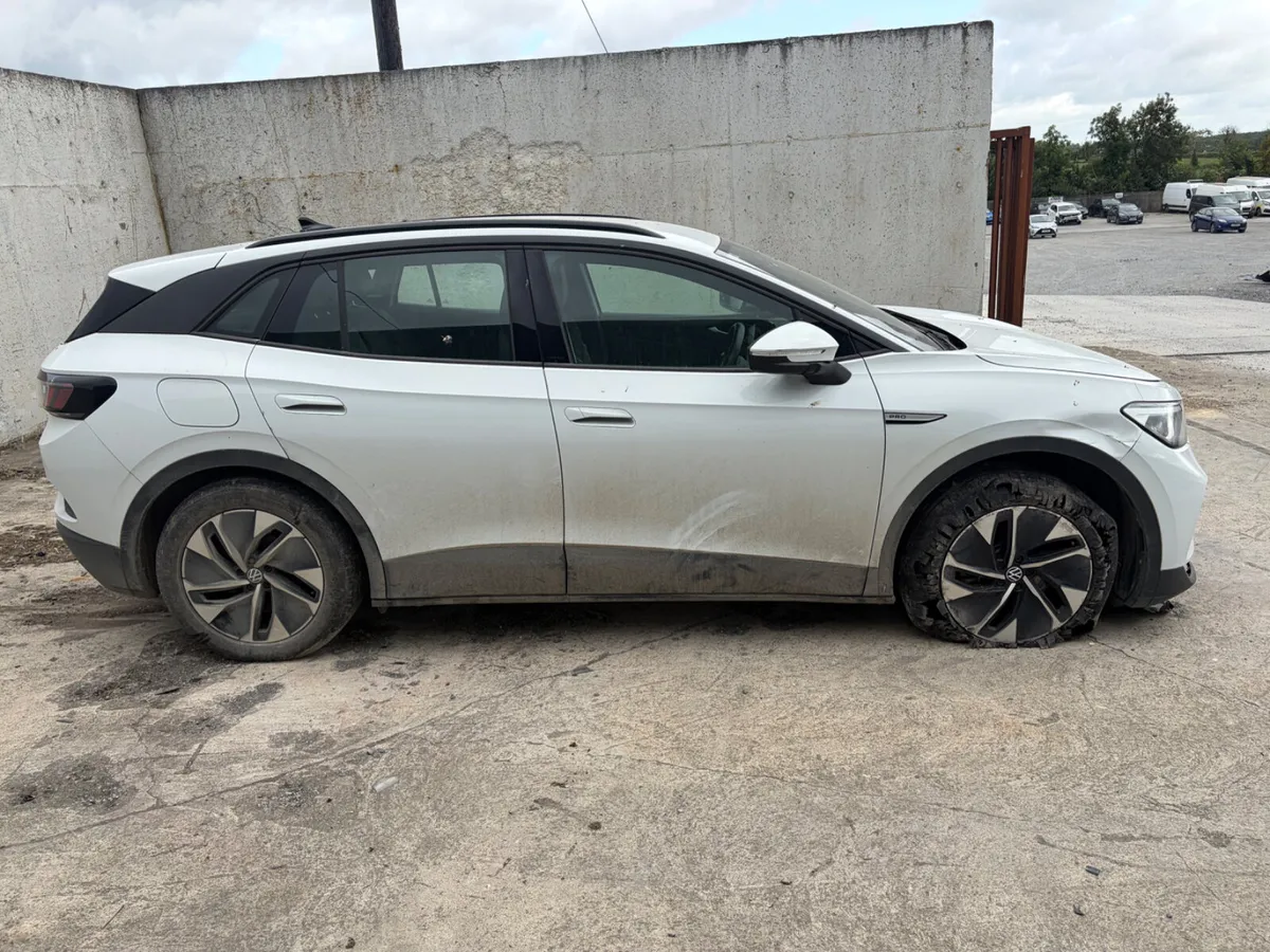 2022 VW ID4 - Image 2