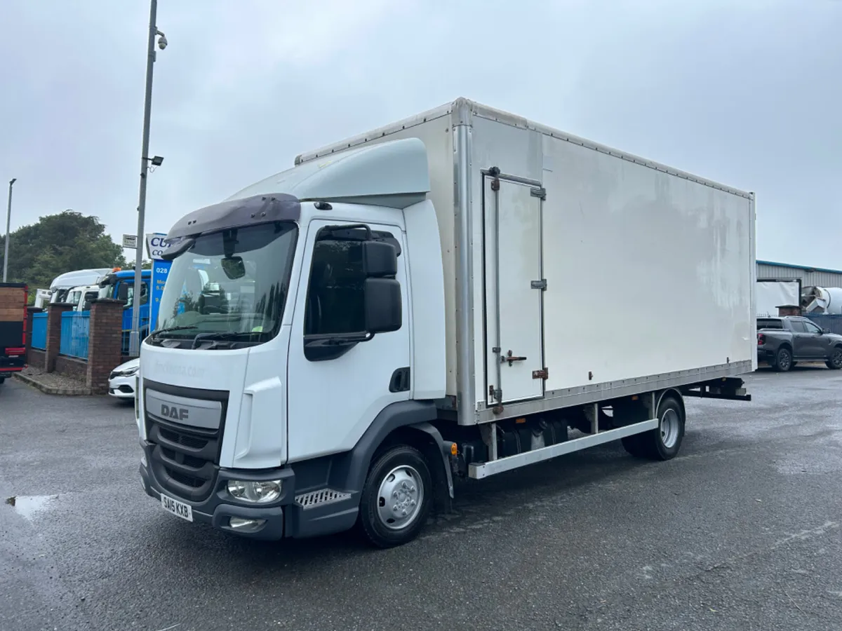 2015 Daf lf180 7.5 ton 21ft box - Image 1