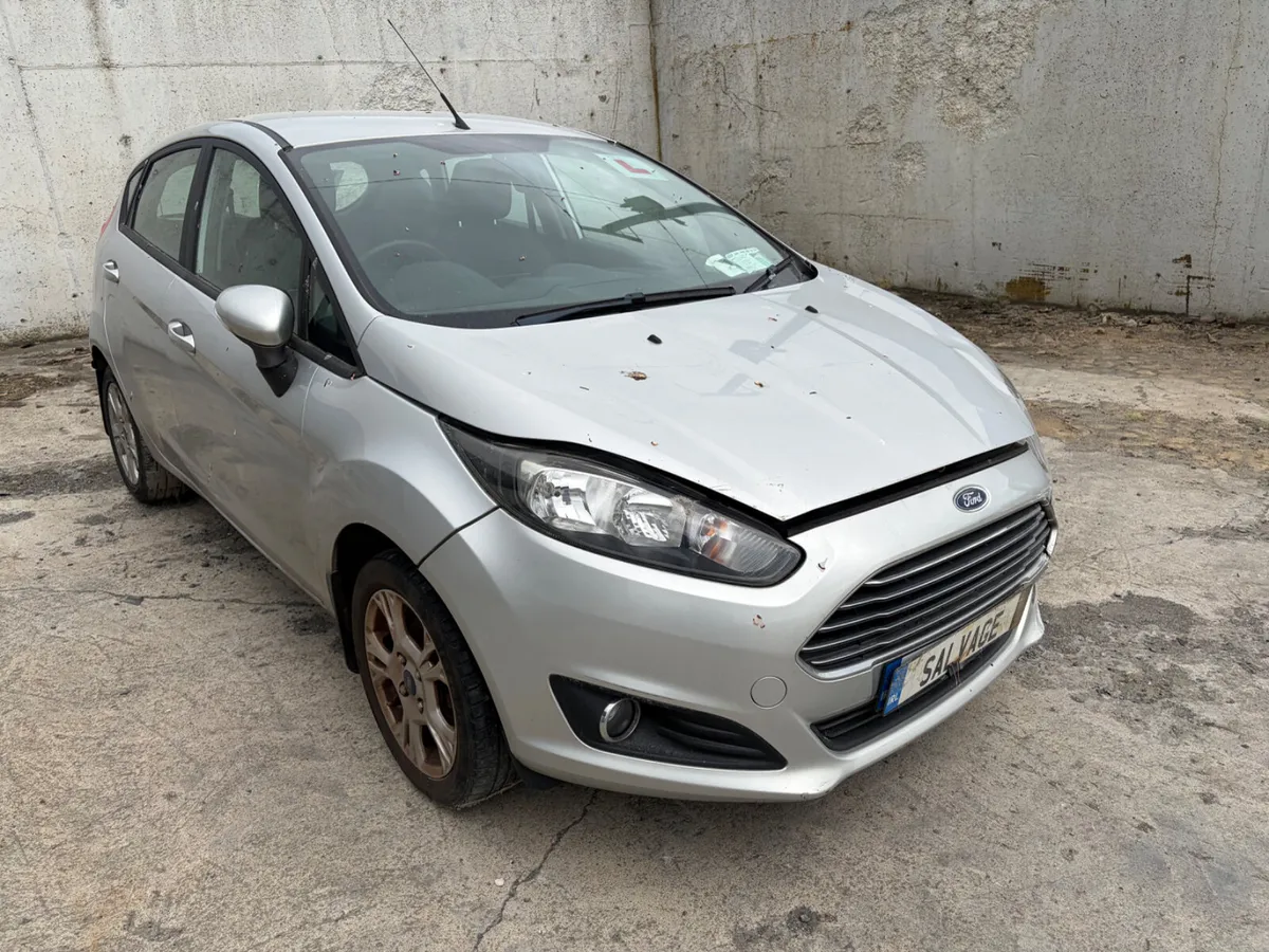 2014 Ford Fiesta - Image 1