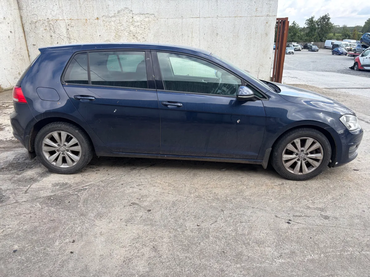 2014 VW Golf - Image 2
