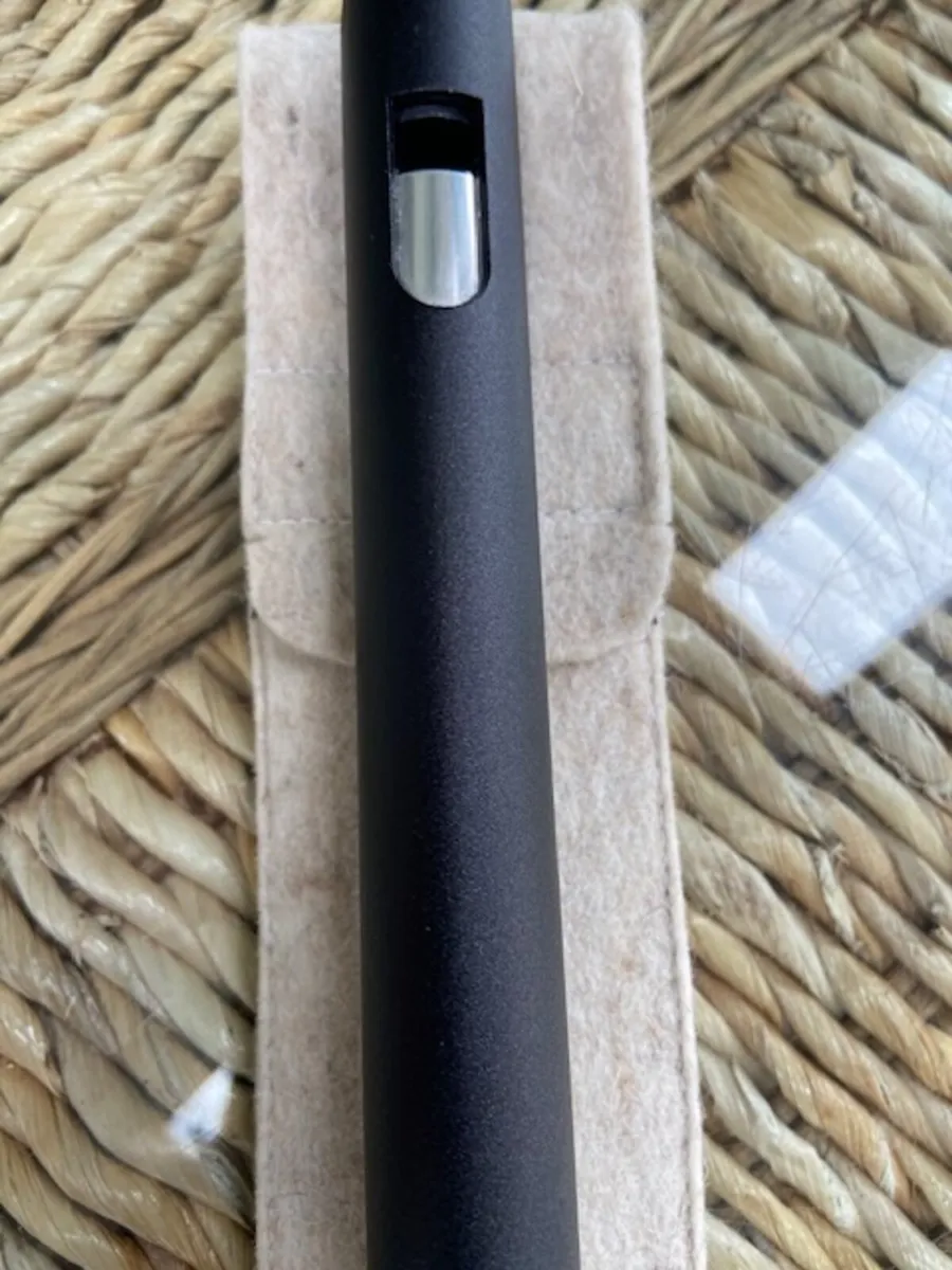 MK Low F Kelpie whistle with bag - Image 3