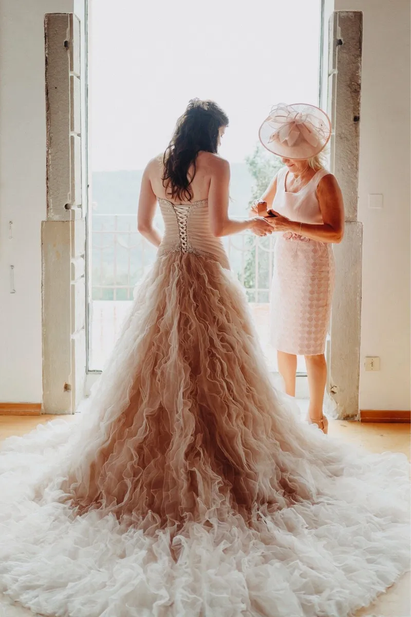 Wedding dress - Image 1