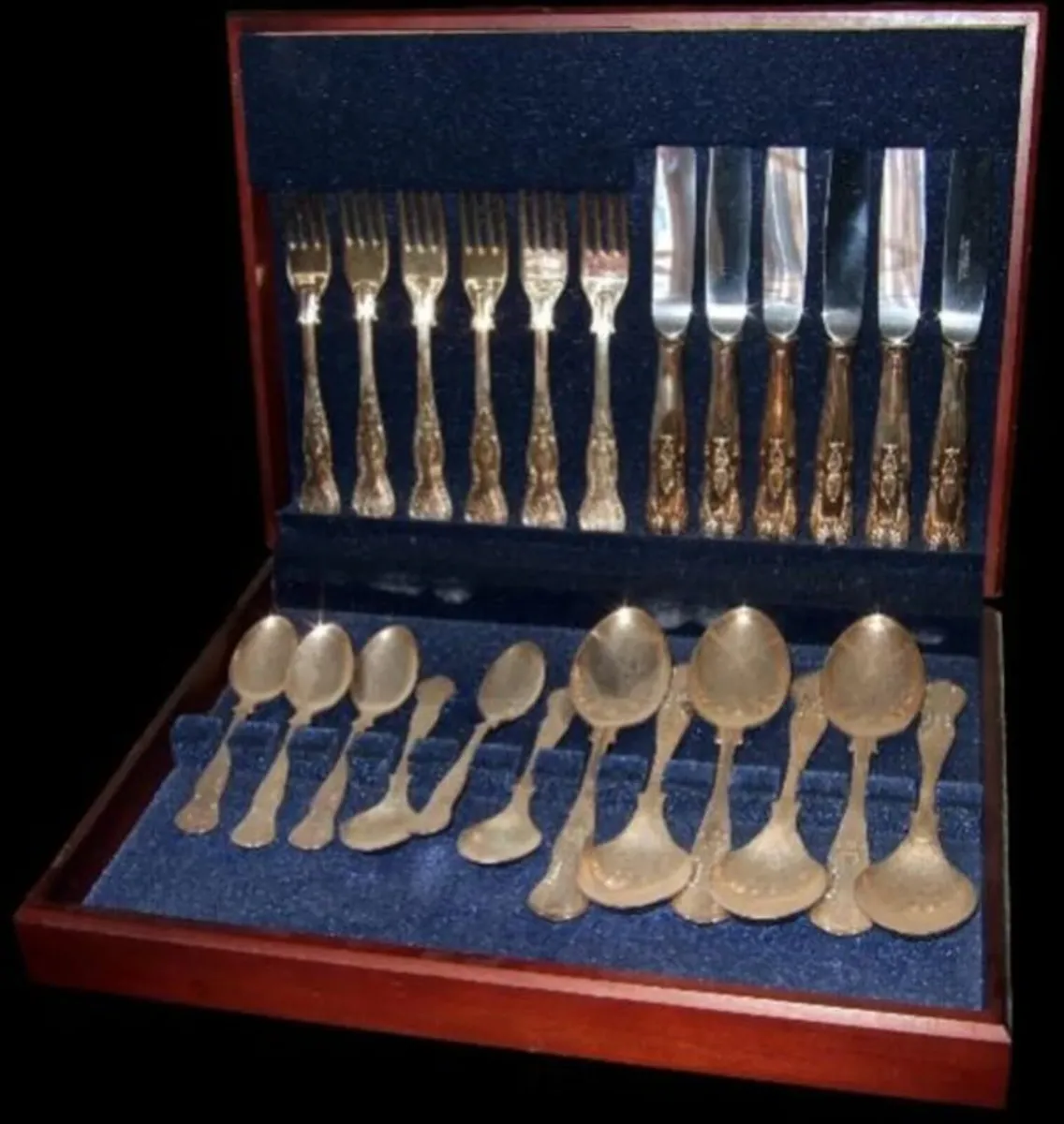 Unused Newbridge Silverware 24-Piece Cutlery Set - Image 3