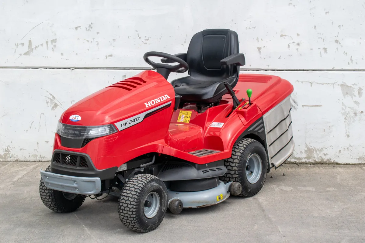Honda 2417 Lawnmower - Image 2