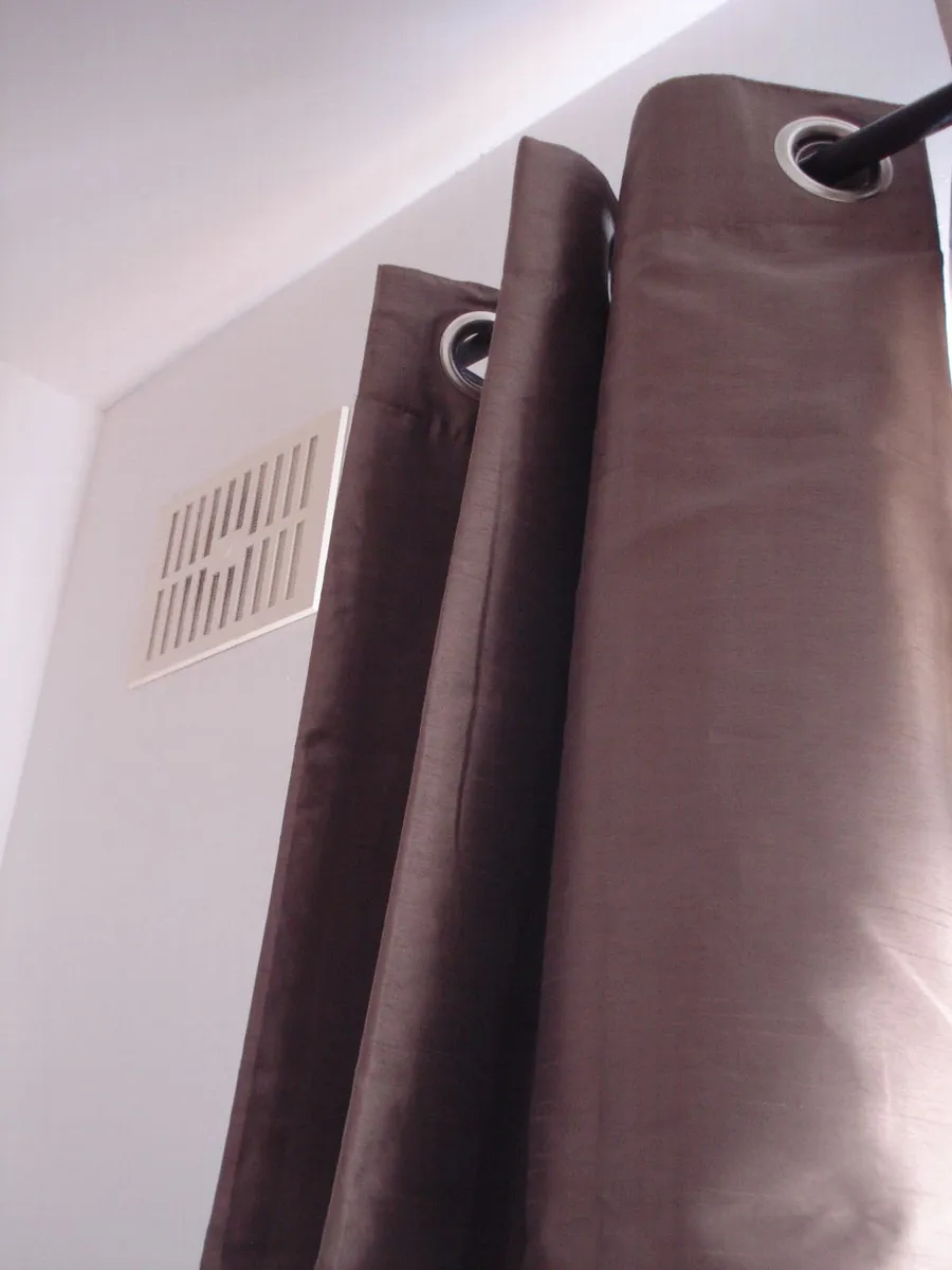 PAIR OF BRONZE UNLINED EYELET CURTAINS, 90 x90 - Image 1