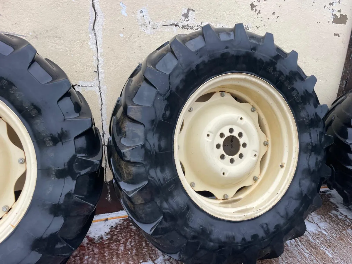 Same Lamborghini. Wheel Rims & Michelin Radials - Image 4