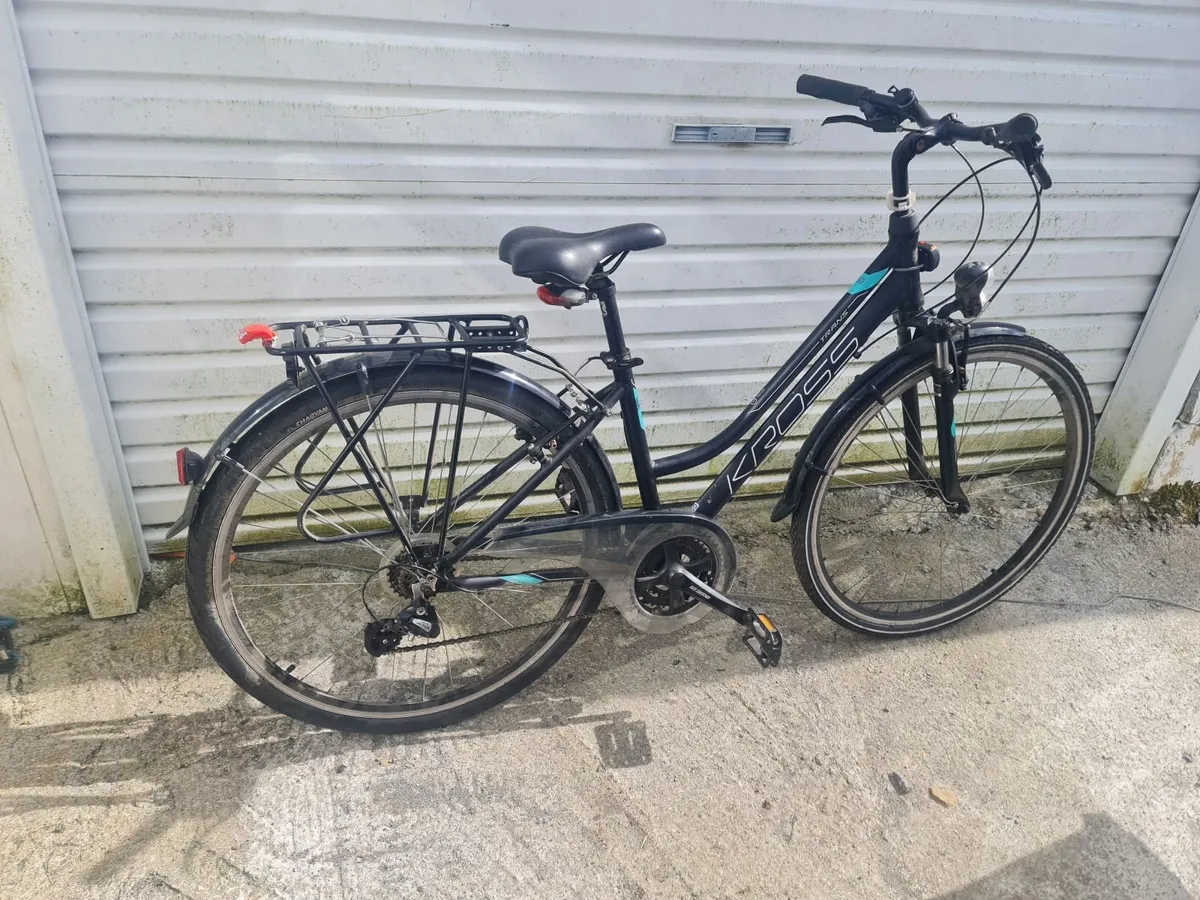 LADIES HYBRID BIKE KROSS TRANS 28 inch wheel - Image 1