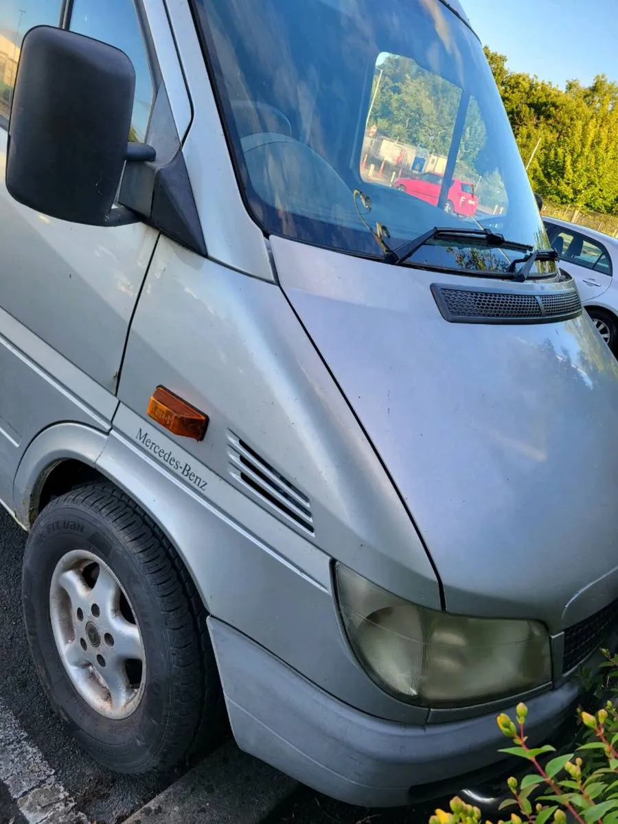 2006 MB Sprinter campervan - Image 1