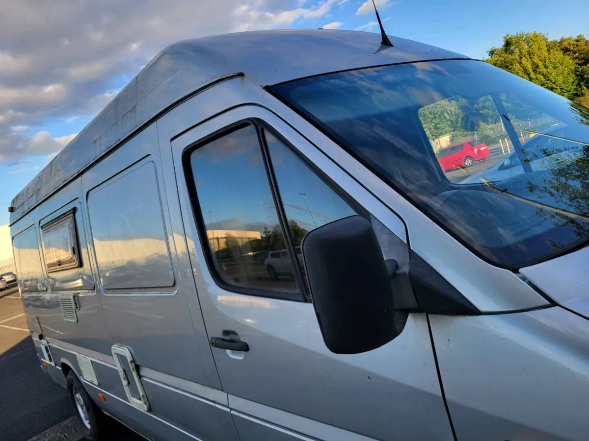 2006 MB Sprinter campervan - Image 2