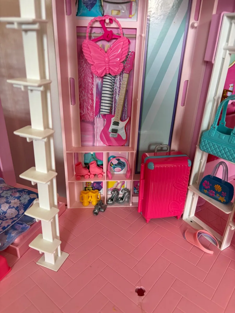 Barbie Dreamhouse - Image 4