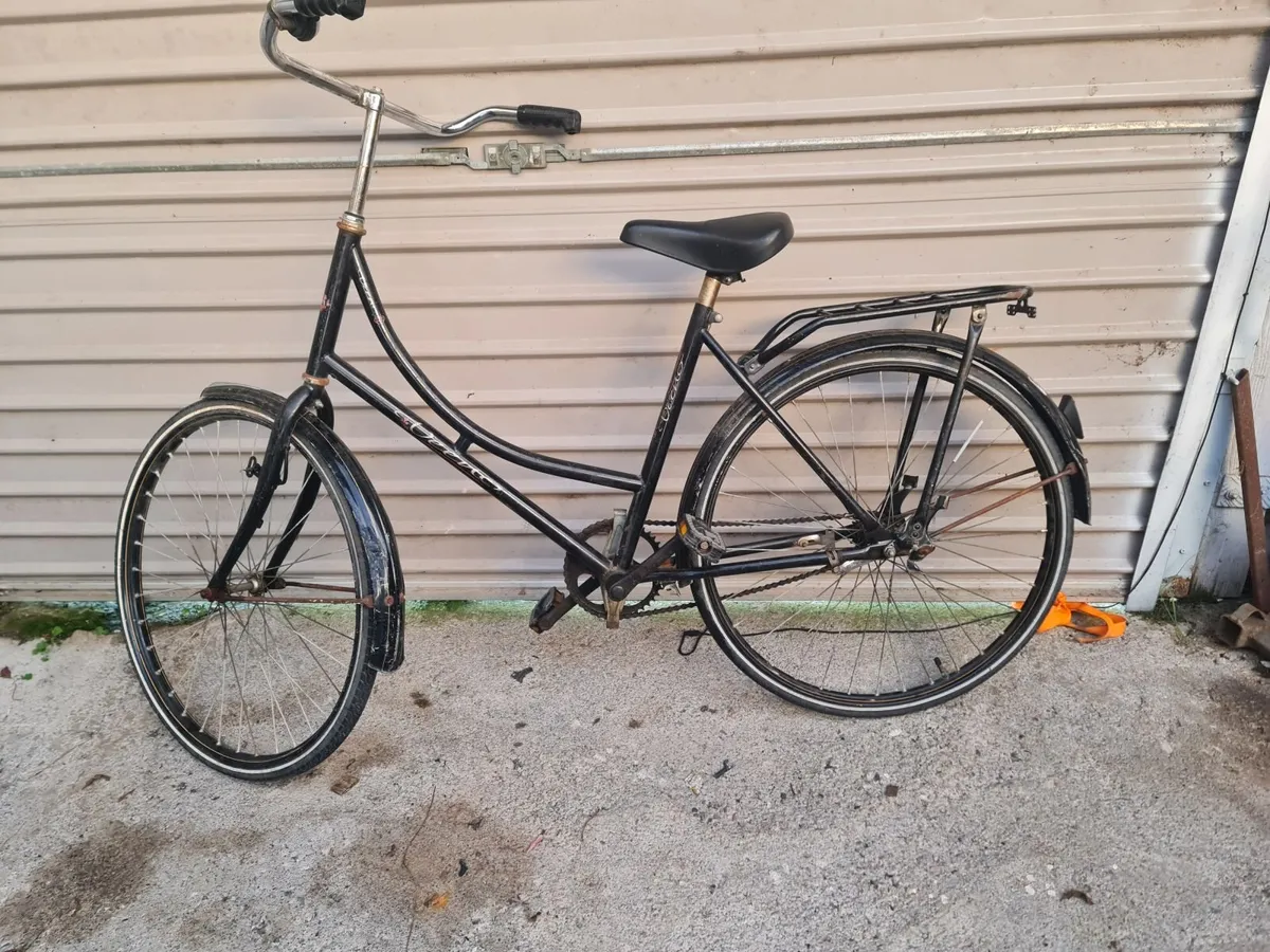VINTAGE belgium LADIES BIKE 26 INCH WHEEL - Image 1