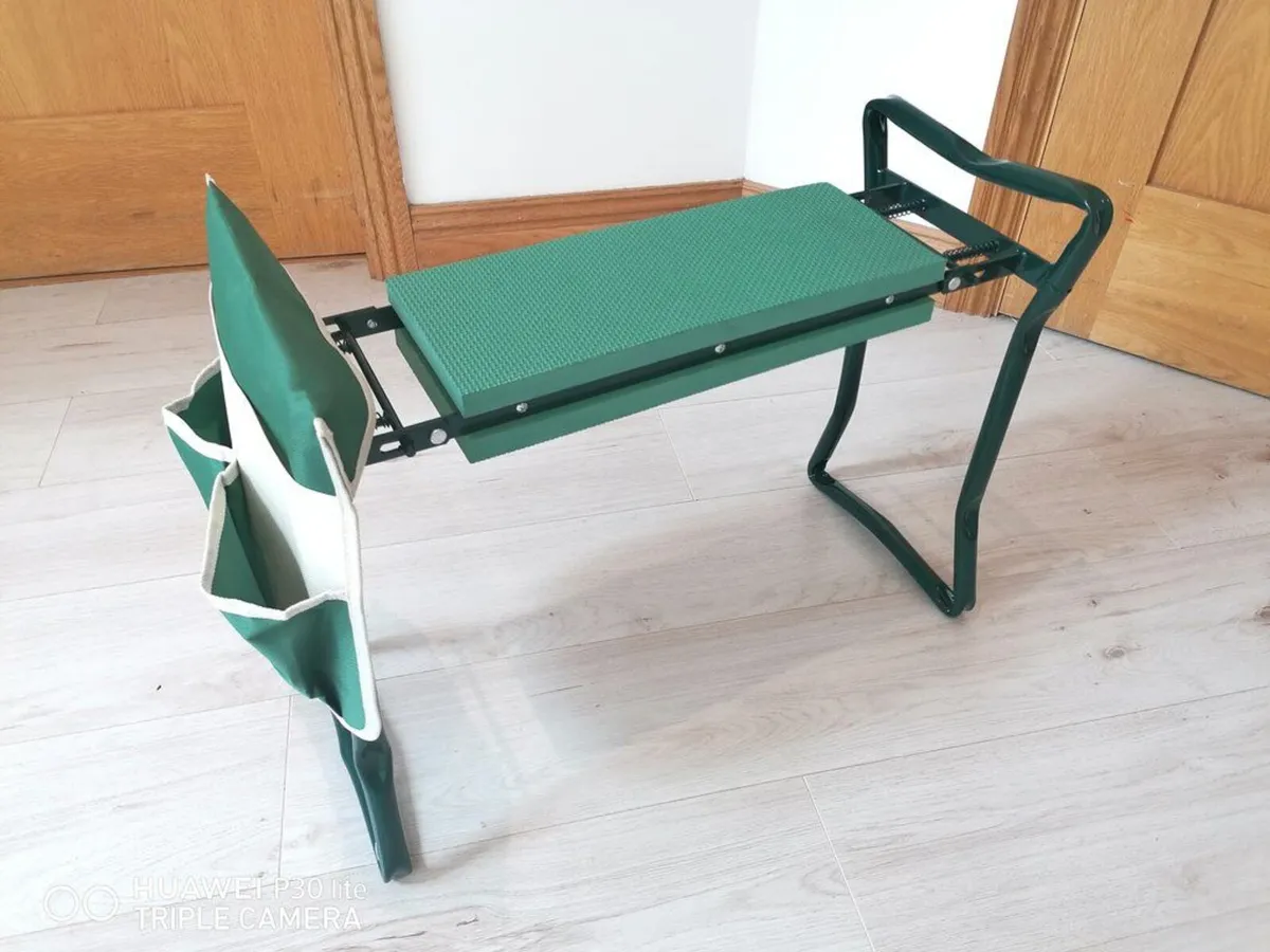 Garden Kneeling / Chair Foldable With Bag ..free D - Image 2