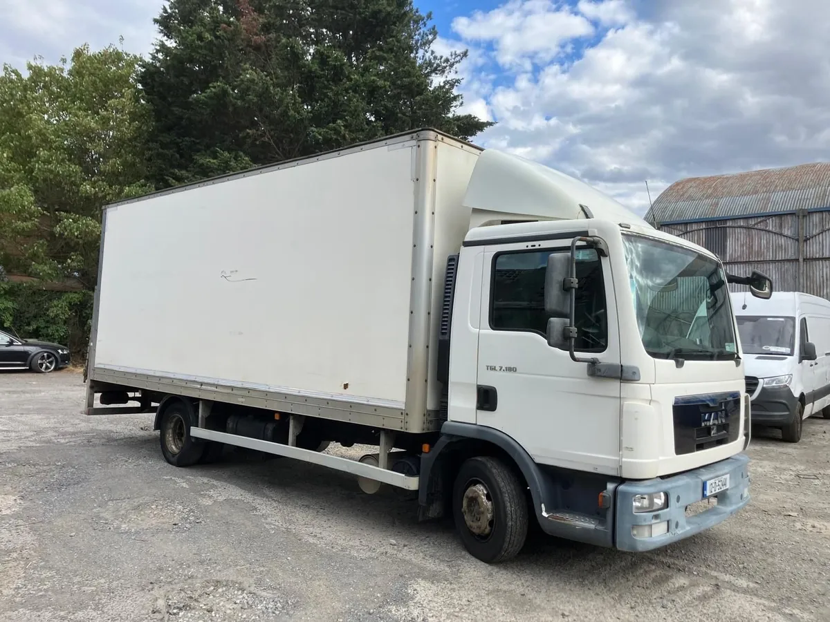 2012 Man TGL 7.180 Boxvan - Image 1