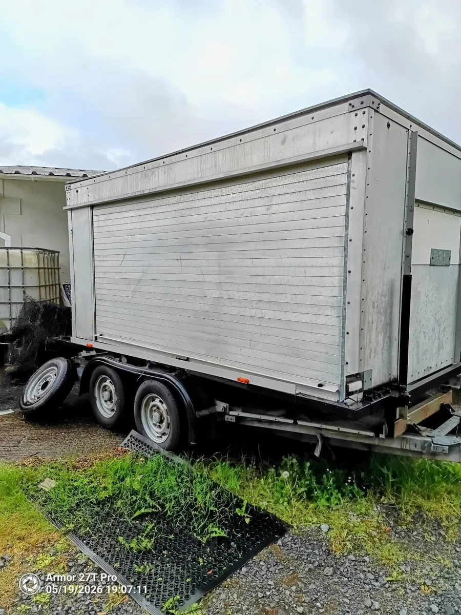 Fully converted ifor Williams trailer 10x6 - Image 3