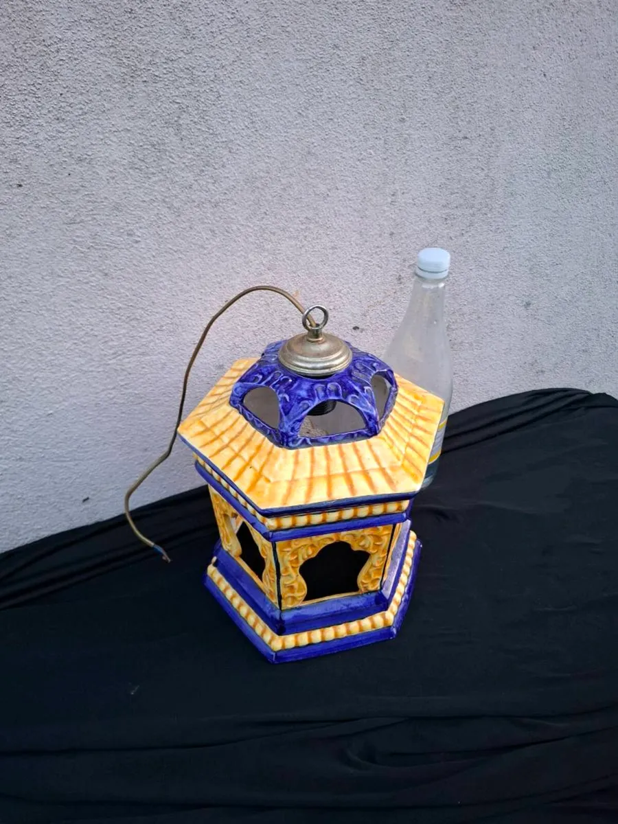 Blue and yellow chandelier - Image 2