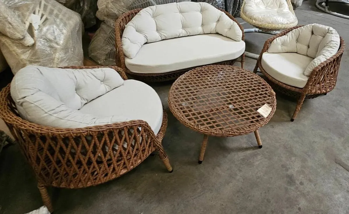 Garden furniture rattan brand new - Image 2