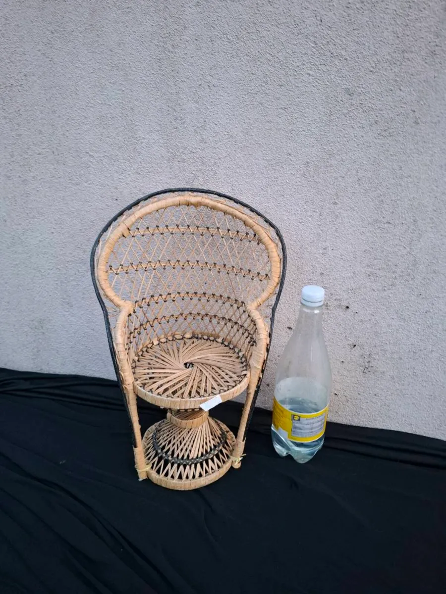40cm wicker seat possible to post - Image 1