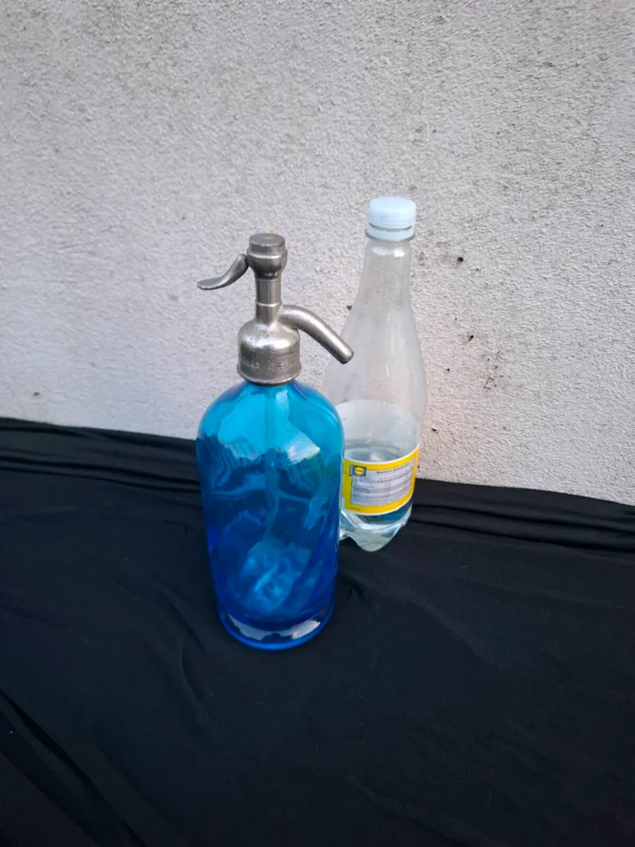 Vintage french siphon bottle postage possible - Image 2