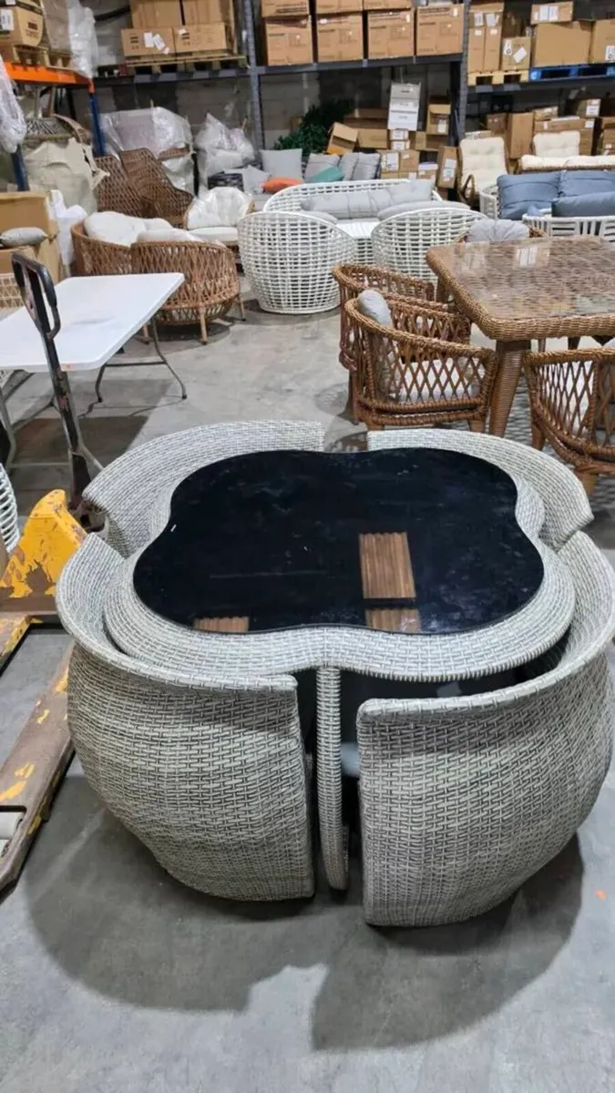 Garden furniture set brand new - Image 3