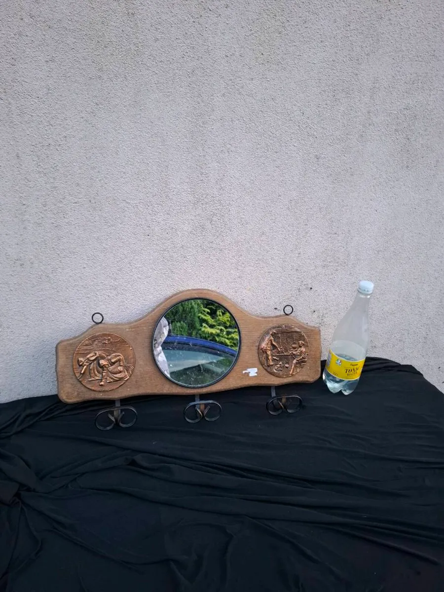 Coat holder mirror - Image 2