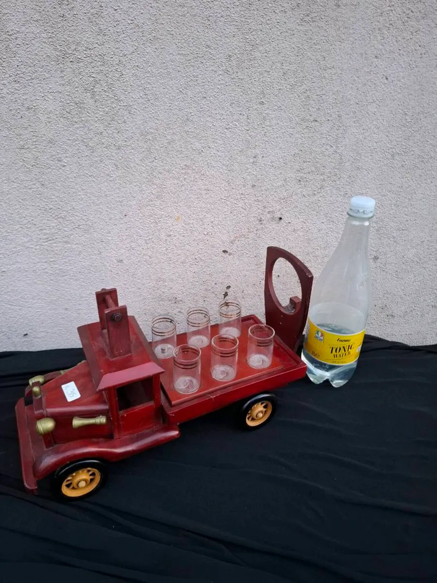 Bottle holder fire truck possible to post - Image 1