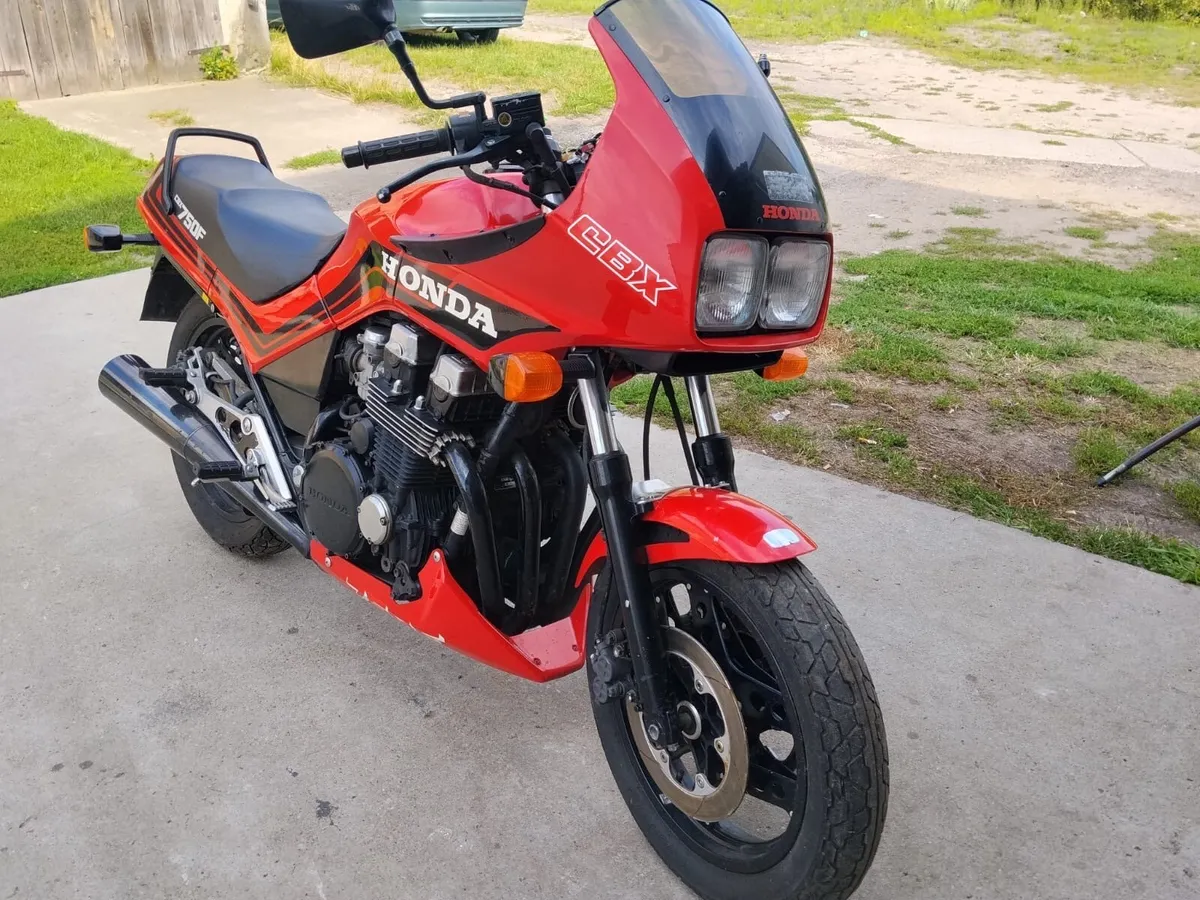 Honda cbx750f Mint 21674 miles 1 owner - Image 2