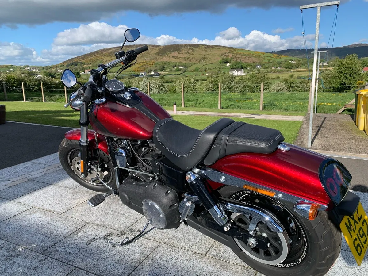 Harley Davidson motorbike - Image 4