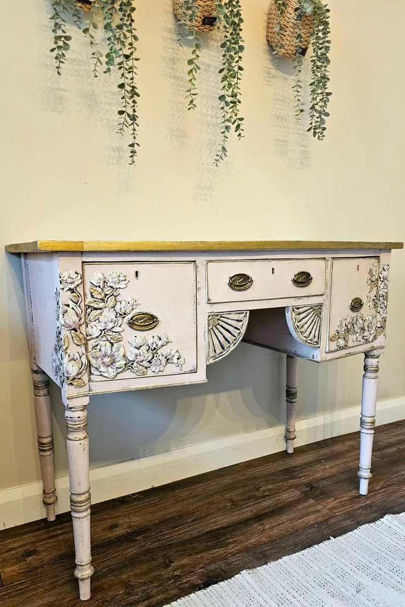 Dressing table with mirror - Image 2