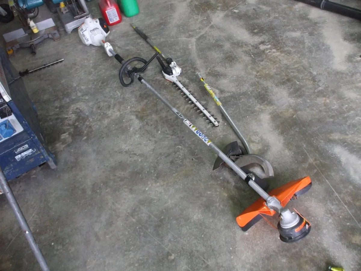 stihl long reach strimmer with extras