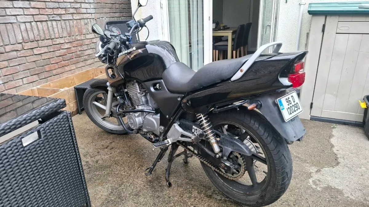 Honda CB500 - Image 2