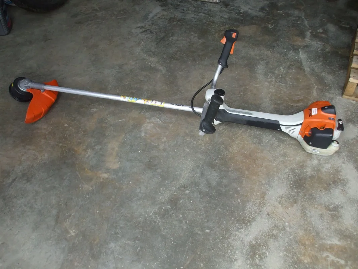 stihl strimmer - Image 1