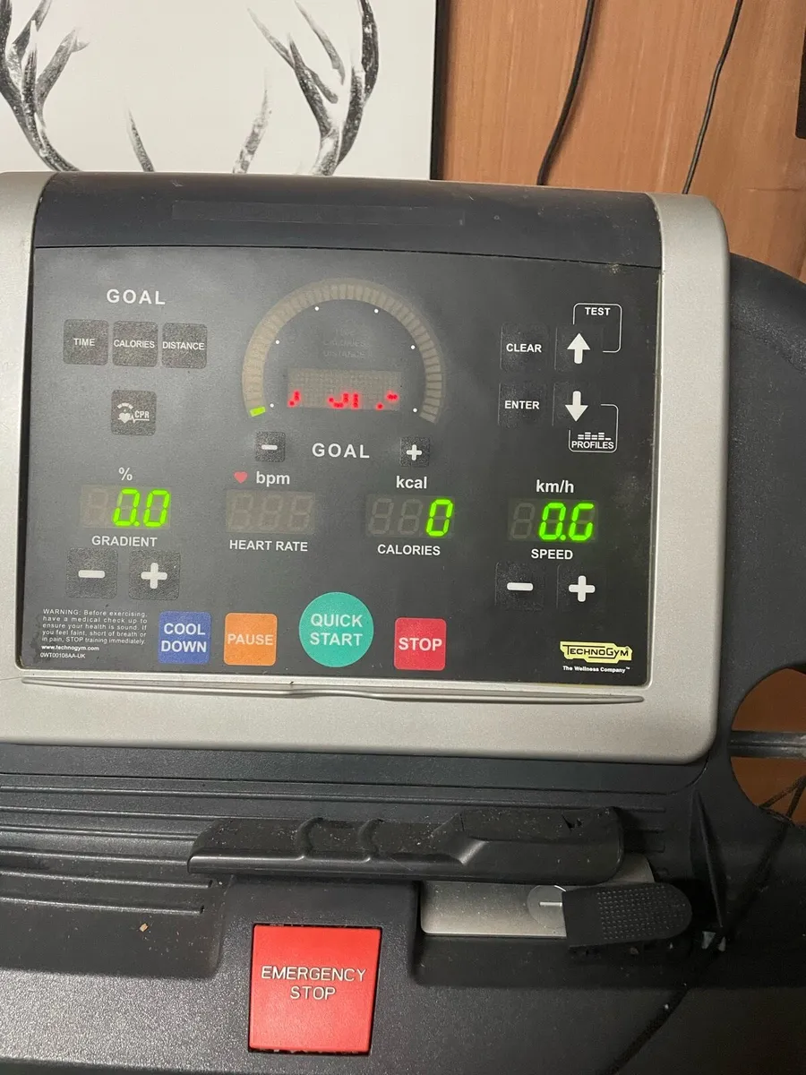 Technogym treadmill- READ ADD - Image 3