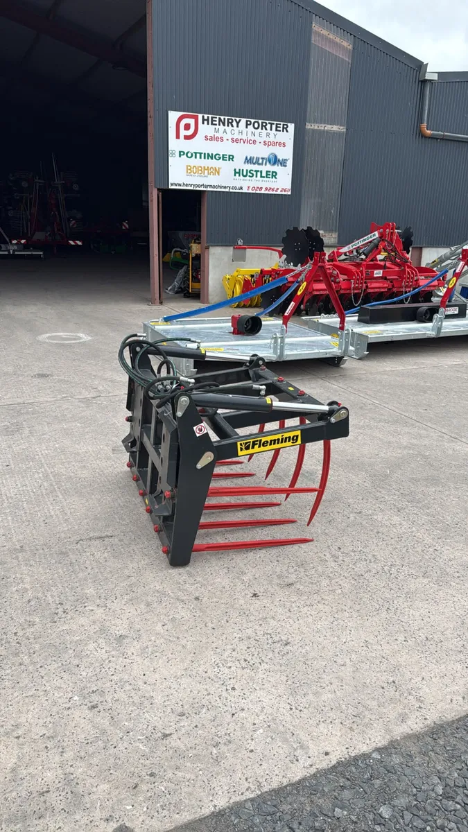 Fleming General Purpose 4ft Grab - Image 1