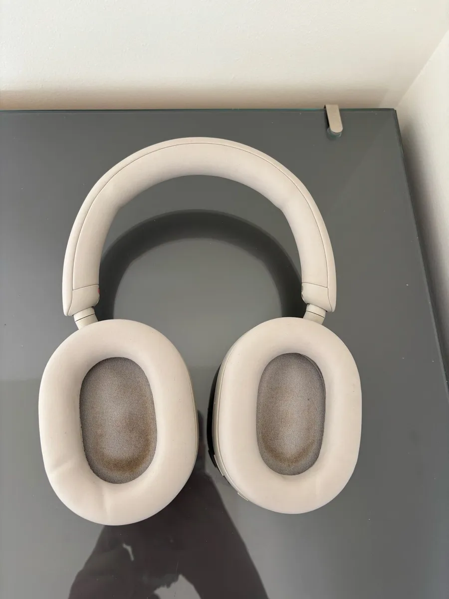 Sony WH-1000XM5 - Image 2