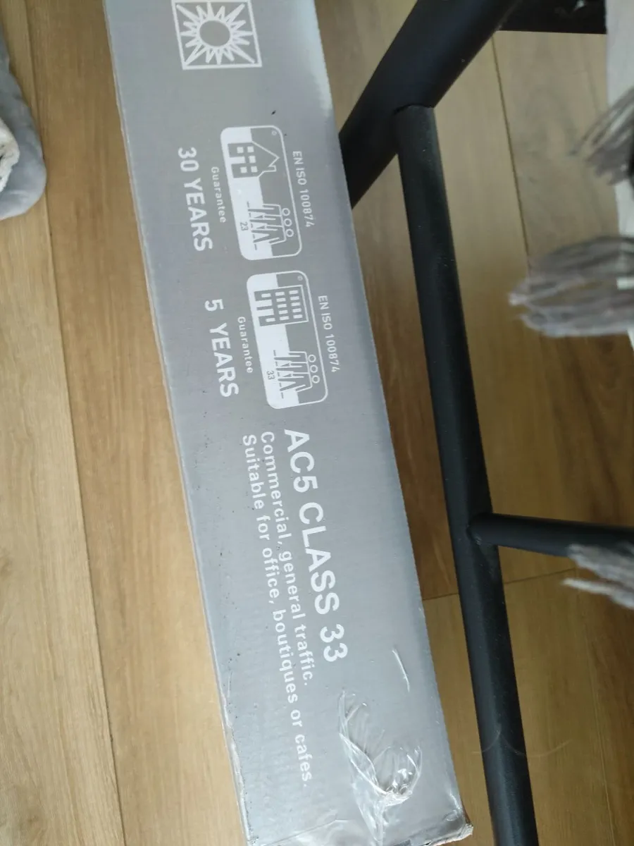 12mm laminate - Image 3