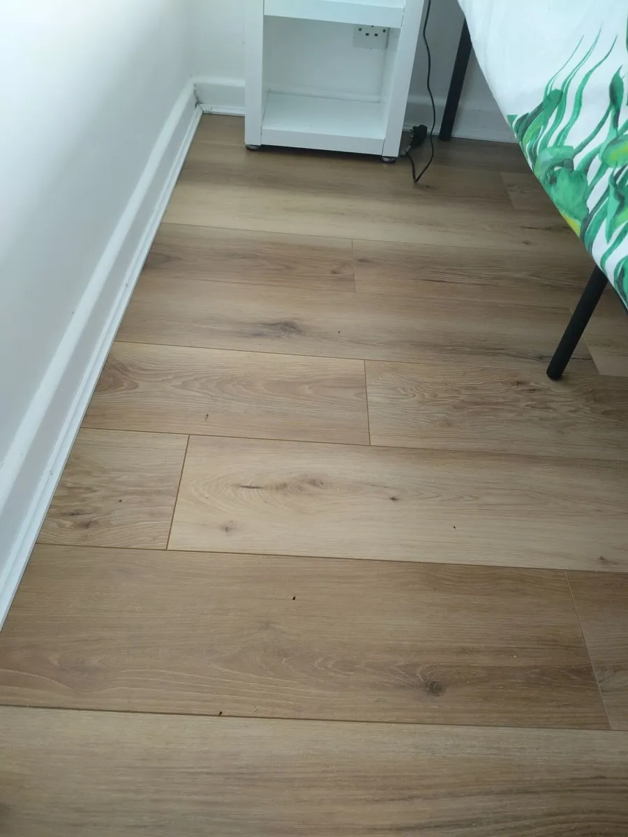 12mm laminate - Image 1