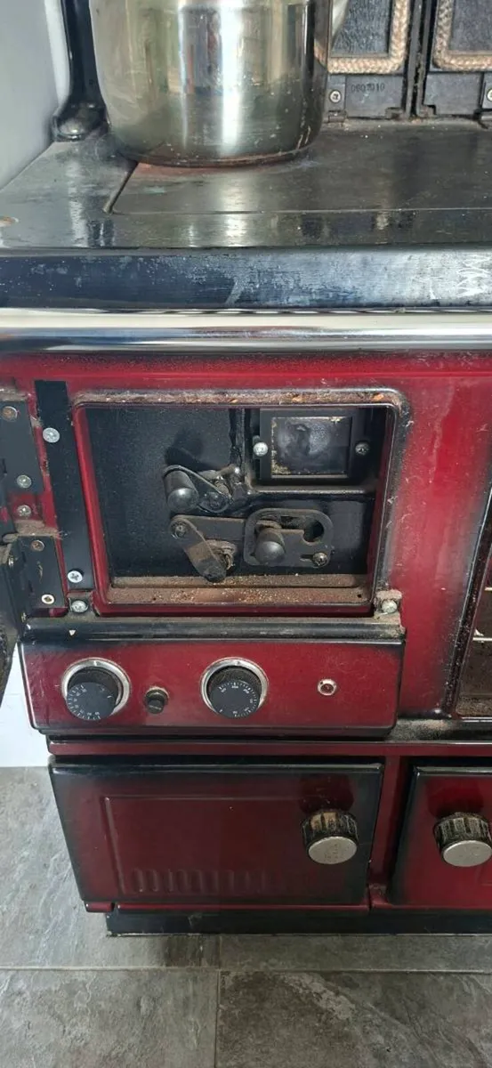 Stanley oil fired cooker - Image 4