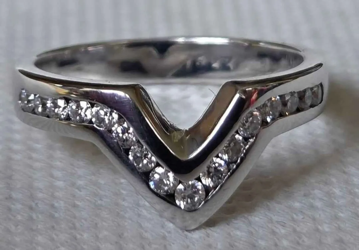 Diamond Wedding Engagement Ring and Bridal band - Image 4