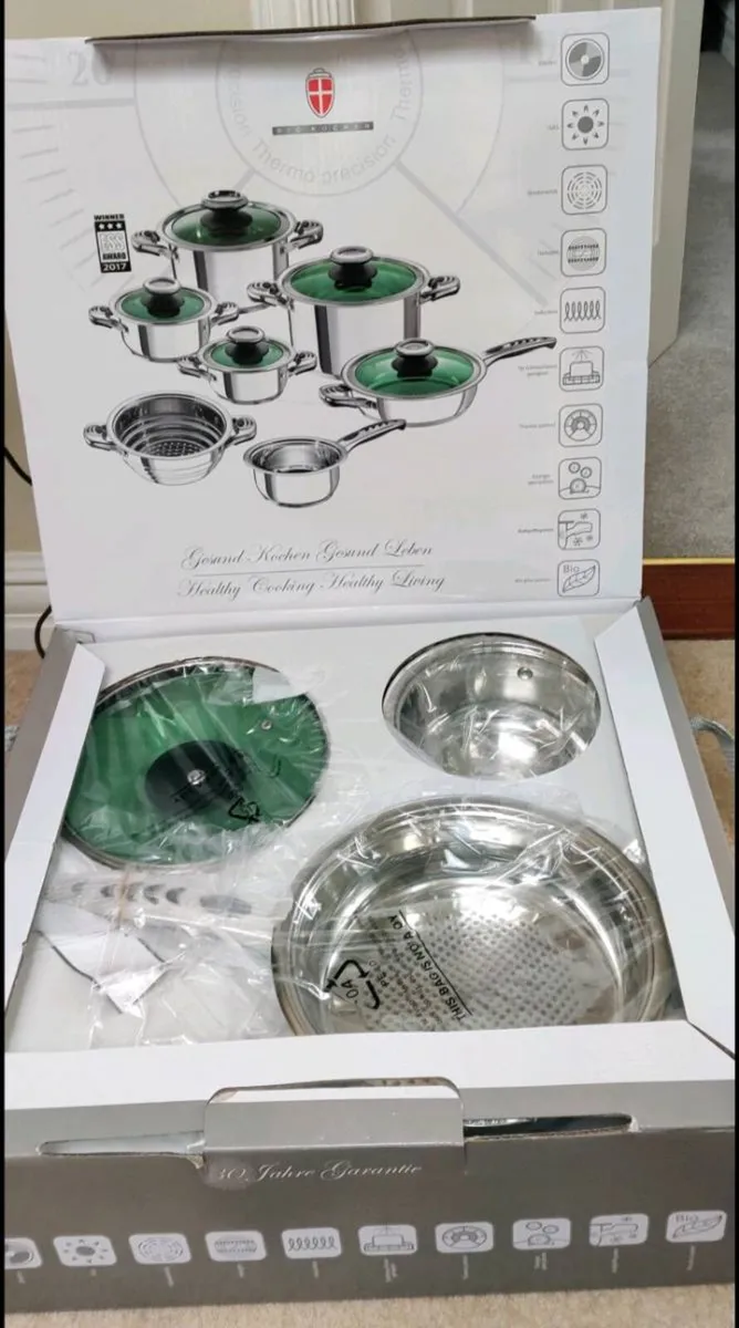 Bio Kochen - 12 pce Stainless Steel Cookware set. - Image 1