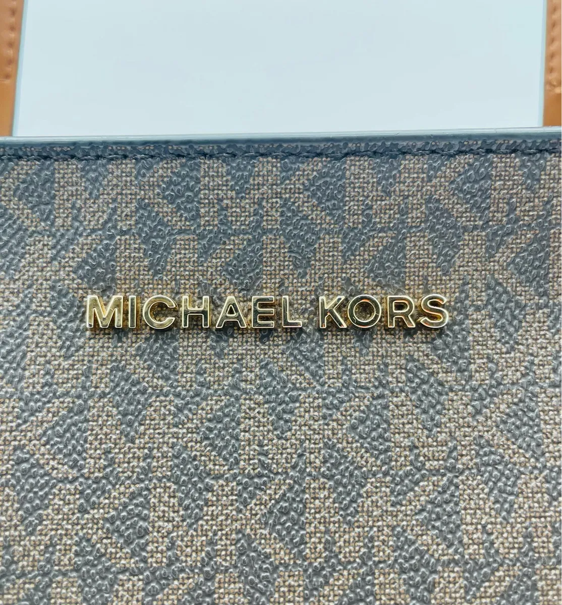 Authentic Michael Kors Tote Handbag - Image 2
