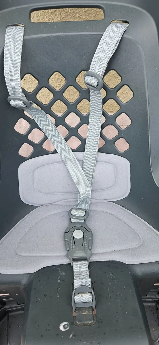 Rear child seat for bicycle - Image 4