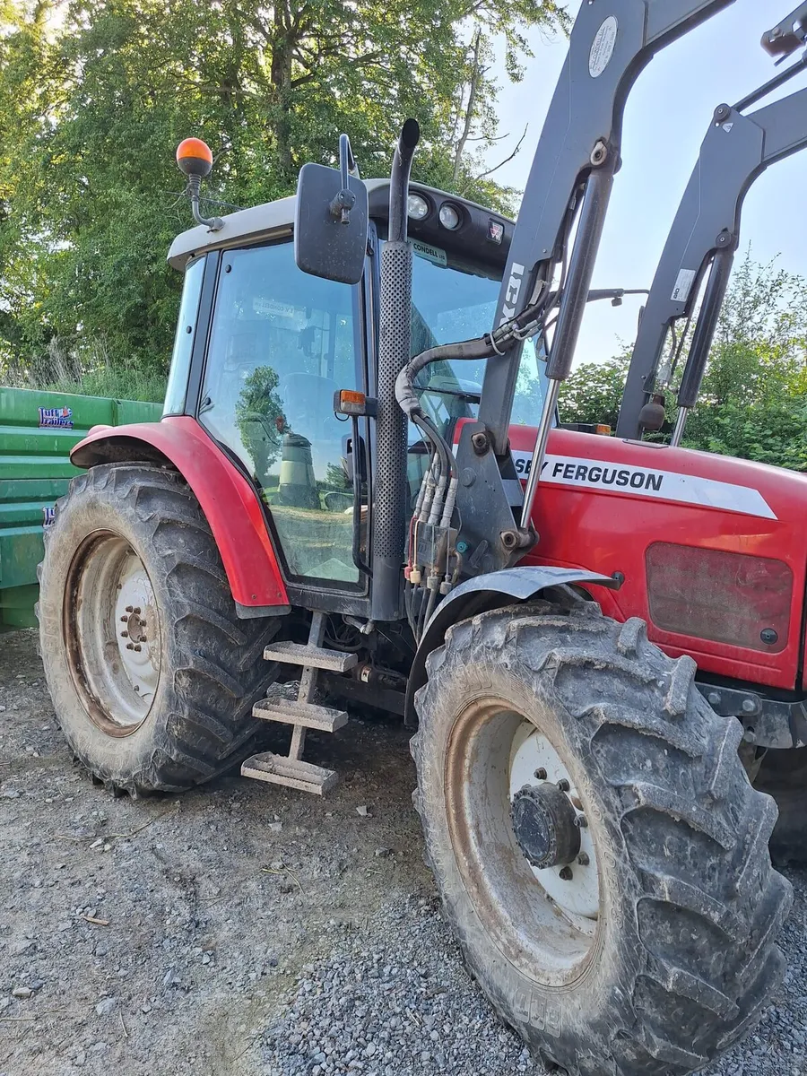 Massey Ferguson 5445 - Image 1