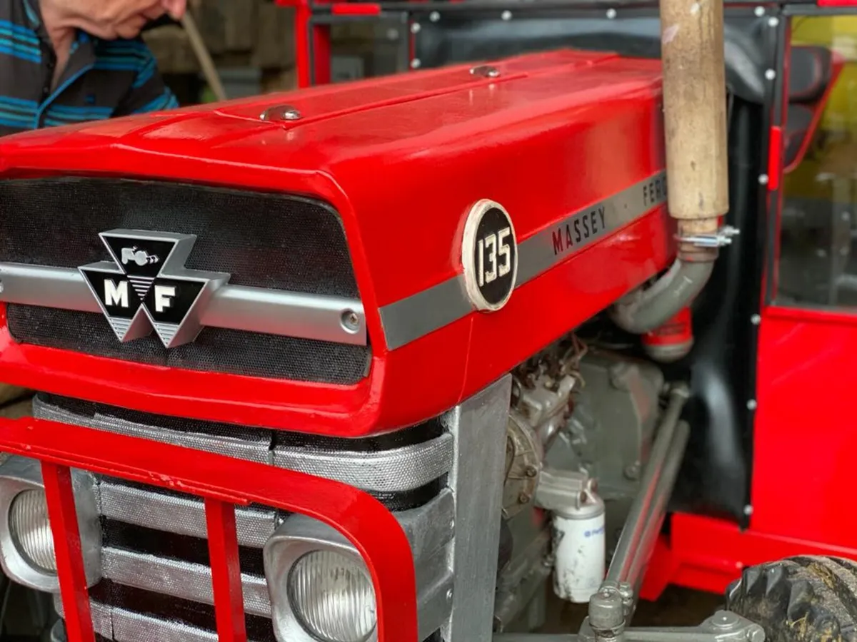 Massey Ferguson 135 - Image 4