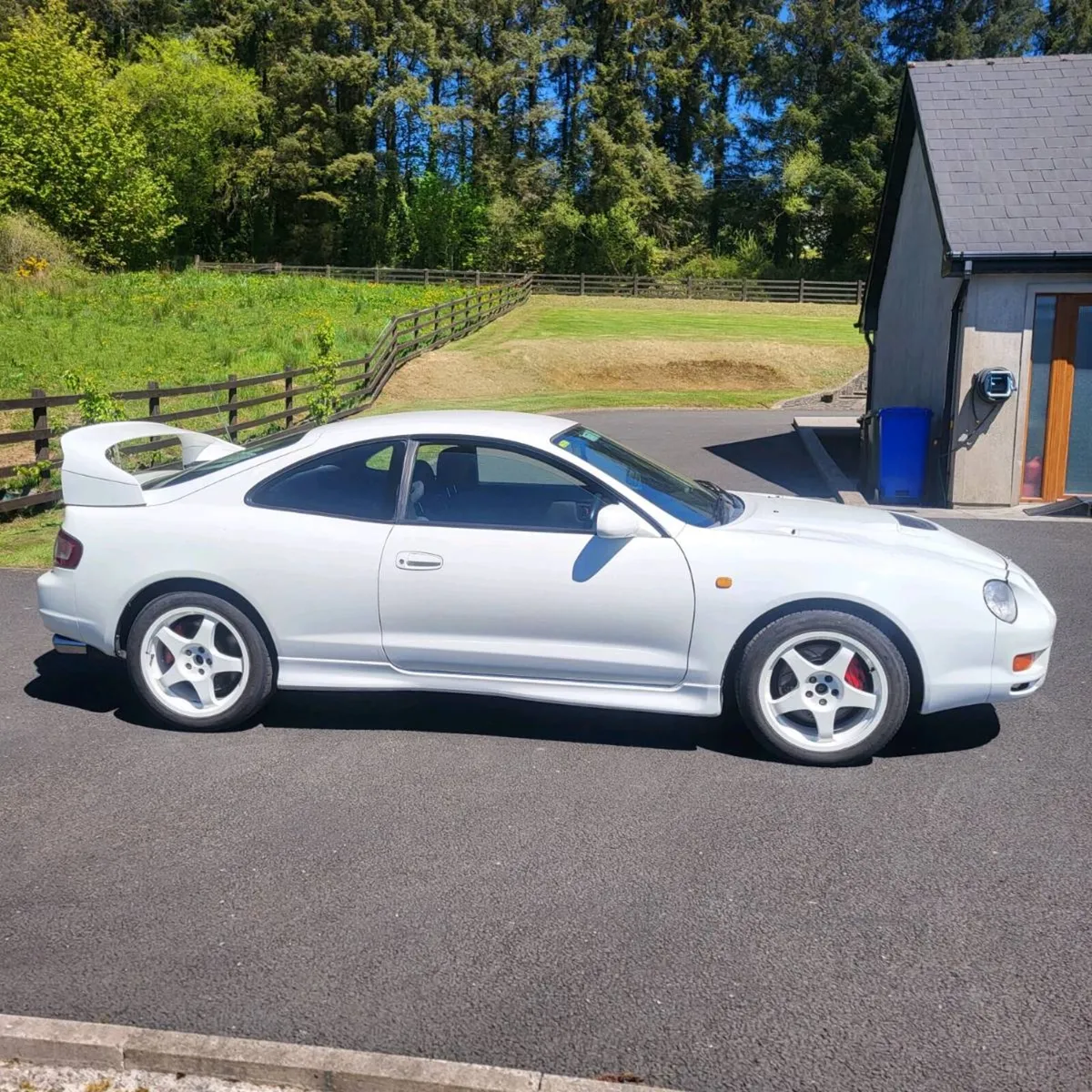 Toyota Celica GT4 - Image 2