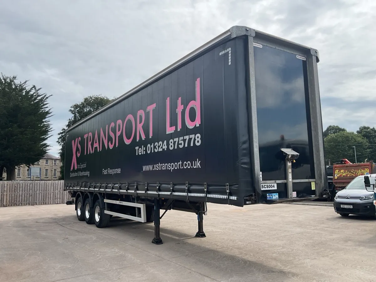 2022 MONTRACON Tri Axle Curtainsider - Image 3