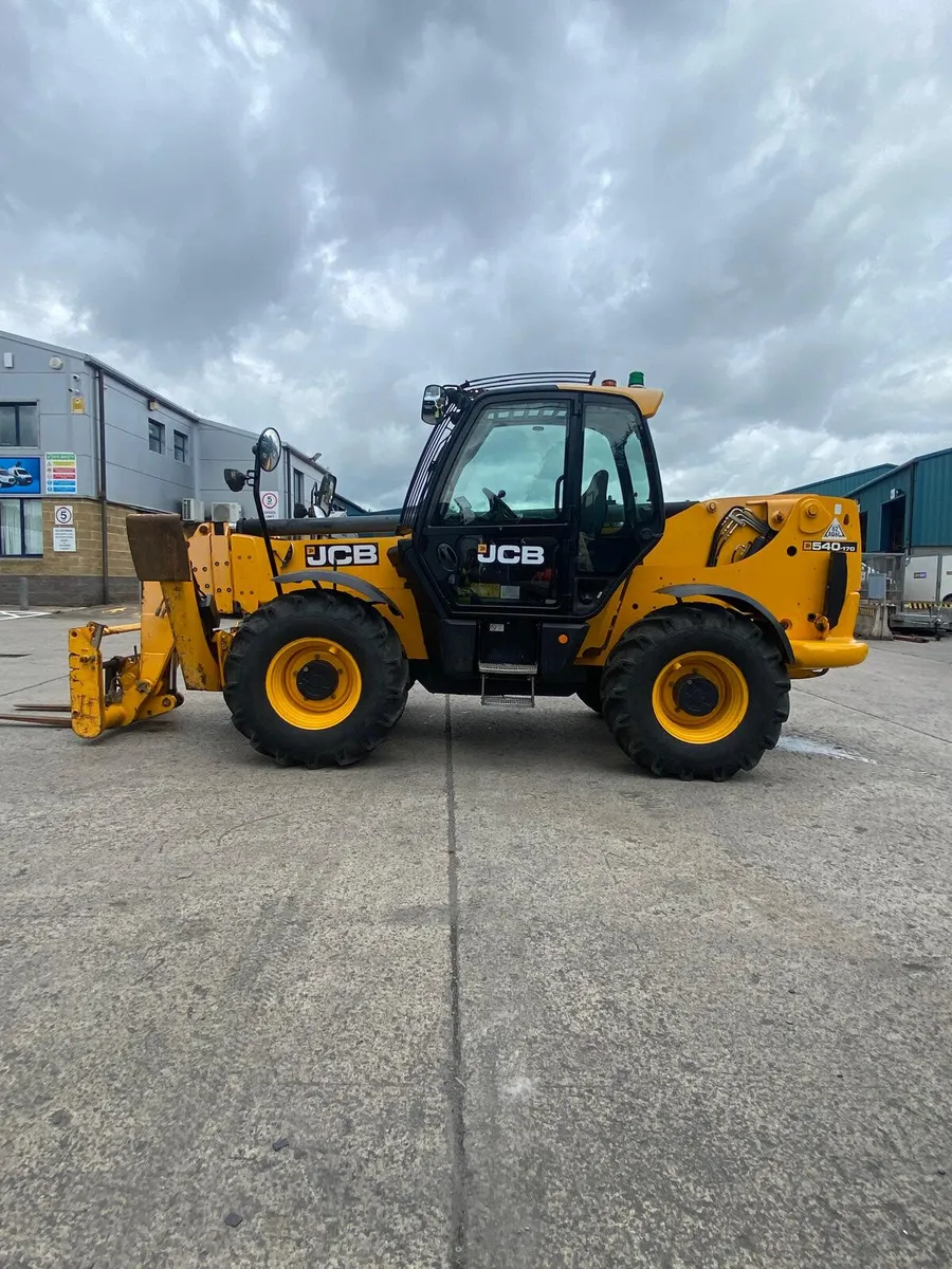 2017 JCB 540-170 17M TELESCOPIC FORKLIFT - Image 3