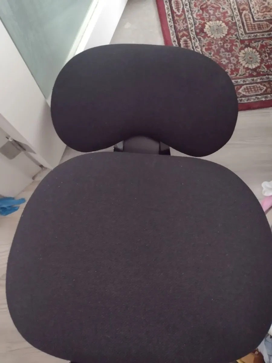 Office ergonomic kneeling chair with backrest - Image 2