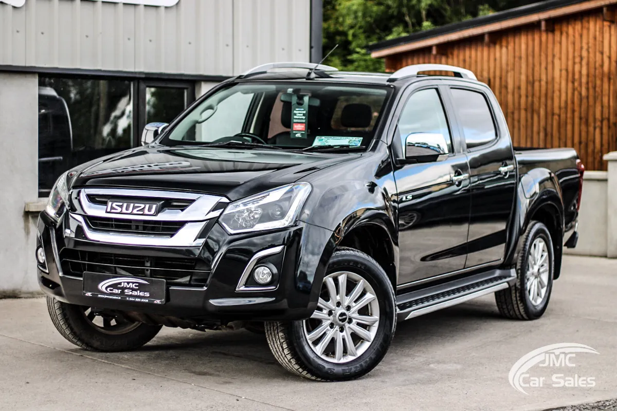 2019 ISUZU D-MAX AUTO - Image 1