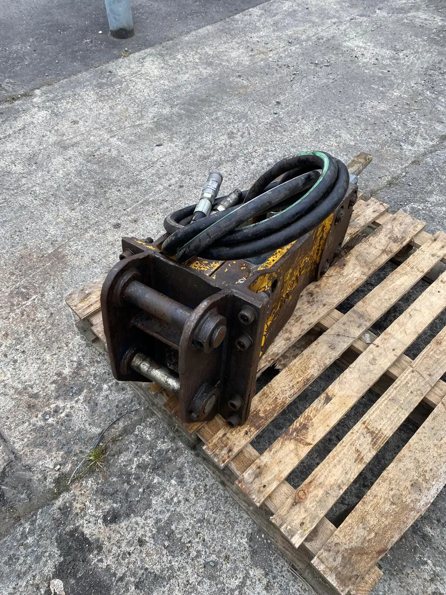 INDECO HP500 5T ROCK BREAKER - Image 3